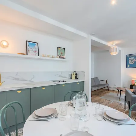 Apartment Hypercentre 2 *